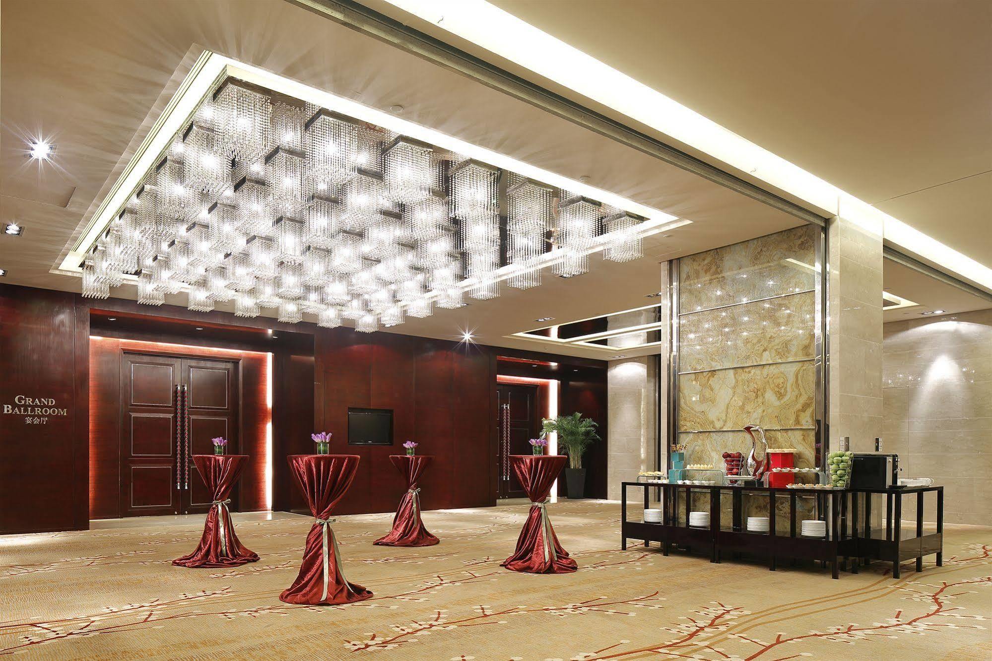 The Qube Hotel Shanghai -Close To Pudong International Airport And Disney Land Extérieur photo