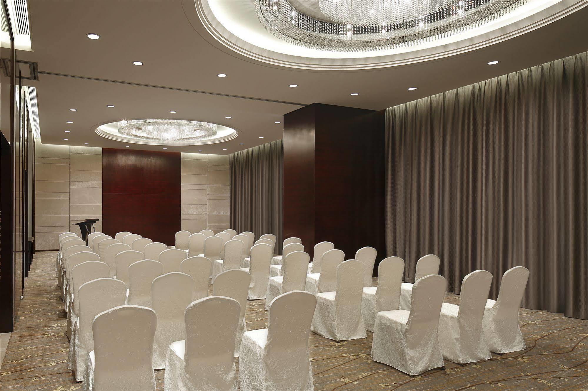 The Qube Hotel Shanghai -Close To Pudong International Airport And Disney Land Extérieur photo